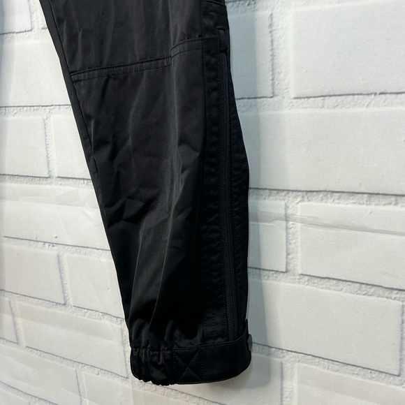 Athleta Radiant Jogger pant in black size 2 - Picture 3 of 11